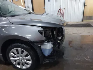 2019 Nissan Sentra S with VIN 3N1AB7AP6KY388074, listed as a IAAI auction lot 41931532 with 34,005 mi miles and . Bid and sale history available at DreamBid. Image 18.