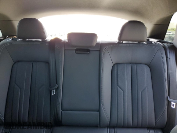 2022 Audi e-tron Premium Plus with VIN WA1LAAGE3NB009881, listed as a Copart auction lot 55096875 with 31,718 mi miles and Salvage title. Bid and sale history available at DreamBid. Image 10.
