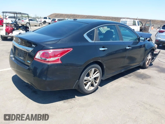 2013 Nissan Altima SV with VIN 1N4AL3APXDC298155, listed as a IAAI auction lot 42747890 with 269,020 mi miles and . Bid and sale history available at DreamBid. Image 4.