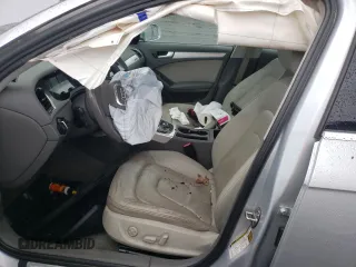 2012 Audi A4 Premium Plus z VIN WAUFFAFL8CN011431, wystawiony jako Copart lot #58014155 z przebiegiem Nie podano mil oraz Szkoda całkowita • Salvage title. Historia ofert i sprzedaży dostępna na DreamBid. Obrazek 7.