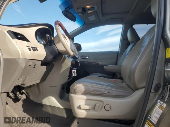 2011 Toyota Sienna XLE with VIN 5TDDK3DC0BS003417, listed as a Copart auction lot 45875025 with 191,569 mi miles and Salvage Title. Bid and sale history available at carsss.com. Image 7.