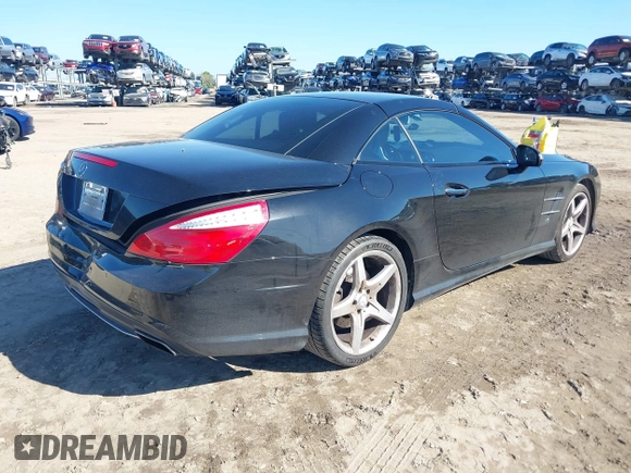 2014 Mercedes-Benz SL-Class SL 550 with VIN WDDJK7DA0EF027445, listed as a IAAI auction lot 41684493 with 162,533 mi miles. Bid and sale history available at carsss.com. Image 4.