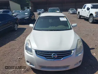 2011 Nissan Altima S with VIN 1N4AL2AP2BN441854, listed as a IAAI auction lot 42647147 with 299,737 mi miles and . Bid and sale history available at DreamBid. Image 6.