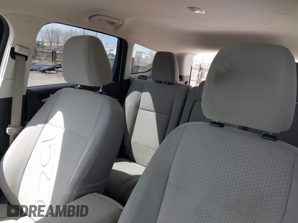 2017 Ford Escape SE with VIN 1FMCU9G90HUC66502, listed as a IAAI auction lot 41991527 with 219,380 mi miles. Bid and sale history available at carsss.com. Image 22.