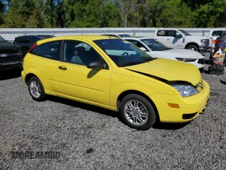 2005 Ford Focus S with VIN 3FAFP31N45R143144, listed as a Copart auction lot 49522455 with 125,885 mi miles and Salvage Title. Bid and sale history available at carsss.com. Image 4.