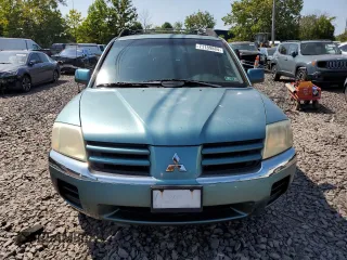 2005 Mitsubishi Endeavor XLS z VIN 4A4MN31S95E022926, wystawiony jako Copart lot #71189884 z przebiegiem 100 929 mil mil oraz Szkoda całkowita • Salvage title. Historia ofert i sprzedaży dostępna na DreamBid. Obrazek 5.