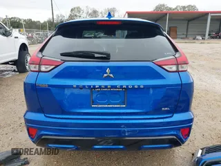 2024 Mitsubishi Eclipse Cross SE z VIN JA4ATWAA5RZ001492, wystawiony jako IAAI lot #41281253 z przebiegiem 25 221 mil mil oraz . Historia ofert i sprzedaży dostępna na DreamBid. Obrazek 17.