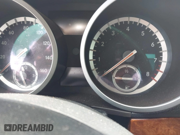 2009 Mercedes-Benz SLK 350 with VIN WDBWK58F19F190541, listed as a IAAI auction lot 42464400 with 109,484 mi miles and . Bid and sale history available at DreamBid. Image 7.