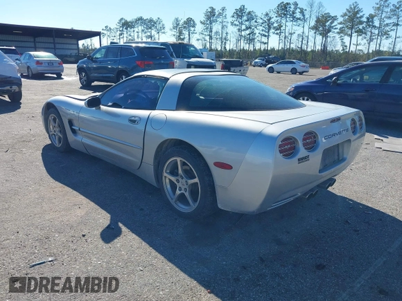 2000 Chevrolet Corvette with VIN 1G1YY22GXY5123782, listed as a IAAI auction lot 41276744 with 135,845 mi miles. Bid and sale history available at carsss.com. Image 3.