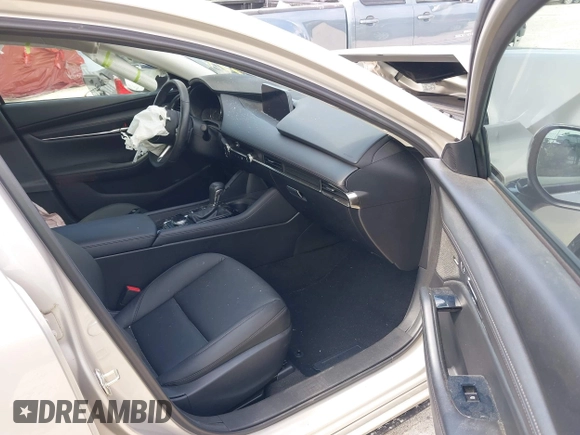 2022 Mazda 3 2.5 Turbo with VIN 3MZBPBAY8NM300598, listed as a IAAI auction lot 42569553 with 27,736 mi miles and . Bid and sale history available at DreamBid. Image 5.