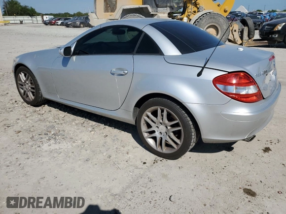 2008 Mercedes-Benz SLK-Class 3.0L with VIN WDBWK54F68F189325, listed as a Copart auction lot 75821874 with 131,326 mi miles and Salvage Title. Bid and sale history available at carsss.com. Image 2.