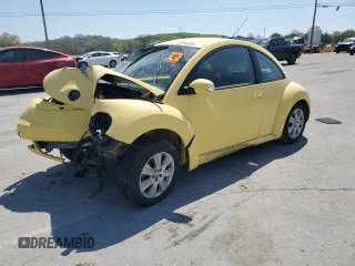 2008 Volkswagen Beetle S z VIN 3VWPW31C58M507697, wystawiony jako Copart lot #52484205 z przebiegiem 130 046 mil mil oraz Tytuł czysty. Historia ofert i sprzedaży dostępna na DreamBid. Obrazek 1.