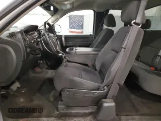 2009 Chevrolet Silverado 1500 LT with VIN 1GCEK290X9Z268285, listed as a Copart auction lot 53468935 with 178,263 mi miles and Salvage Title. Bid and sale history available at DreamBid. Image 7.