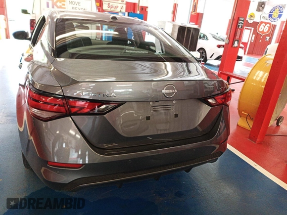 2024 Nissan Sentra SV z VIN 3N1AB8CV2RY294592, wystawiony jako IAAI lot #42796159 z przebiegiem 25 875 mil mil oraz . Historia ofert i sprzedaży dostępna na DreamBid. Obrazek 9.
