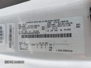 2019 Ford F-250 XL with VIN 1FDBF2A62KEF59427, listed as a IAAI auction lot 42523580 with 80,243 mi miles and . Bid and sale history available at DreamBid. Image 9.