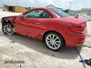 2017 Mercedes-Benz SLC 300 z VIN WDDPK3JA8HF136537, wystawiony jako Copart lot #59654803 z przebiegiem 40 503 mil mil oraz Nie do naprawy • Non repairable. Historia ofert i sprzedaży dostępna na DreamBid. Obrazek 2.