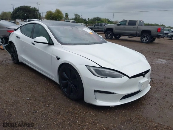 2022 Tesla Model S Plaid with VIN 5YJSA1E64NF496812, listed as a IAAI auction lot 40927668 with 1 mi miles. Bid and sale history available at carsss.com. Image 1.