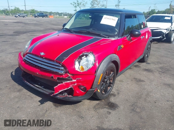 2013 MINI Hardtop with VIN WMWSU3C58DT683041, listed as a IAAI auction lot 42162366 with 76,724 mi miles and . Bid and sale history available at DreamBid. Image 6.