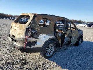 2017 Ford Explorer с VIN 1FM5K7BH7HGA55040, выставлен на аукционе Copart как лот 84751204 с пробегом Не указан миль и На запчасти • Non repairable. История ставок и продаж доступна на DreamBid. Изображение 3.