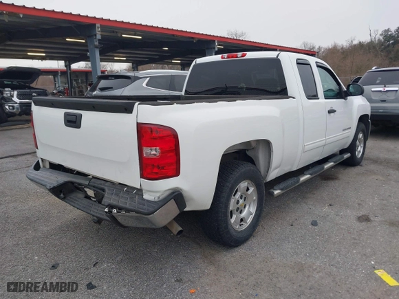 2013 Chevrolet Silverado 1500 LT with VIN 1GCRCSE00DZ168385, listed as a IAAI auction lot 41417162 with 162,426 mi miles. Bid and sale history available at carsss.com. Image 4.