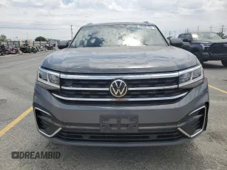 2021 Volkswagen Atlas SE z VIN 1V2PE2CA3MC200082, wystawiony jako Copart lot #59968185 z przebiegiem 72 618 mil mil oraz Szkoda całkowita • Salvage title. Historia ofert i sprzedaży dostępna na DreamBid. Obrazek 5.