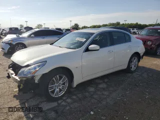 2015 Infiniti Q40 with VIN JN1CV6AR0FM521545, listed as a Copart auction lot 62832054 with 68,408 mi miles and Clean Title. Bid and sale history available at carsss.com. Image 1.