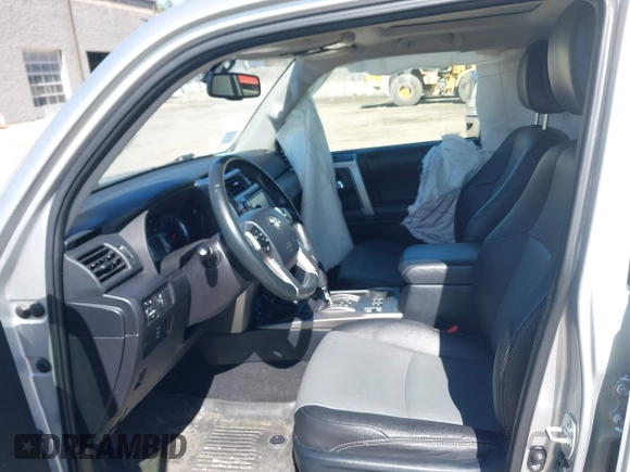 2018 Toyota 4Runner SR5 with VIN JTEBU5JR2J5581170, listed as a IAAI auction lot 41839275 with 60,212 mi miles and . Bid and sale history available at DreamBid. Image 5.