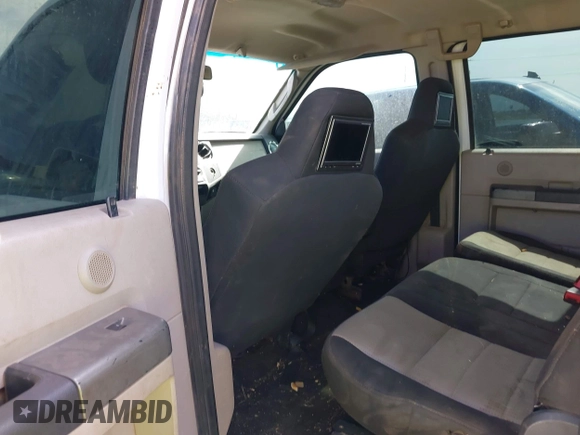 2008 Ford F-250 XL with VIN 1FTSW21R48EE16177, listed as a IAAI auction lot 42464222 with 184,640 mi miles and . Bid and sale history available at DreamBid. Image 8.