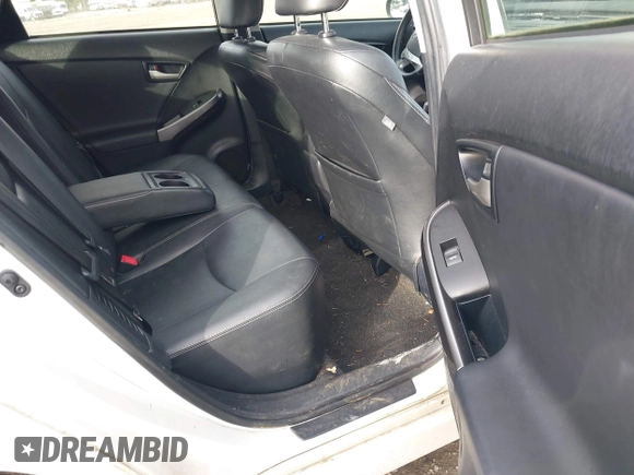 2015 Toyota Prius Four with VIN JTDKN3DU9F0419871, listed as a IAAI auction lot 41598677 with 122,978 mi miles. Bid and sale history available at carsss.com. Image 8.