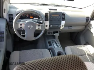 2012 Nissan Frontier SV z VIN 1N6AD0ER8CC464184, wystawiony jako Copart lot #51283725 z przebiegiem 194 300 mil mil oraz Czysty tytuł • Clean title. Historia ofert i sprzedaży dostępna na DreamBid. Obrazek 8.