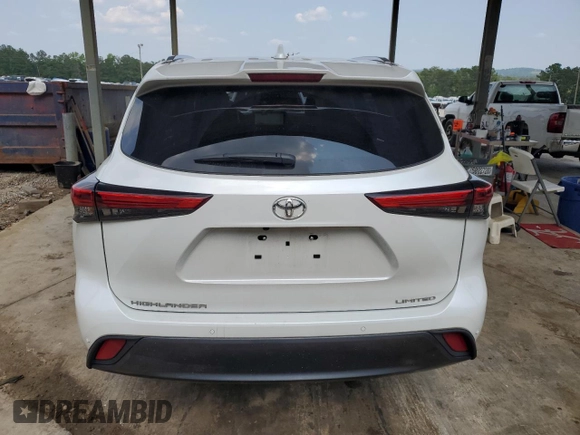 2023 Toyota Highlander L with VIN 5TDKDRAH0PS039765, listed as a Copart auction lot 59381995 with 29,982 mi miles and Salvage title. Bid and sale history available at DreamBid. Image 6.