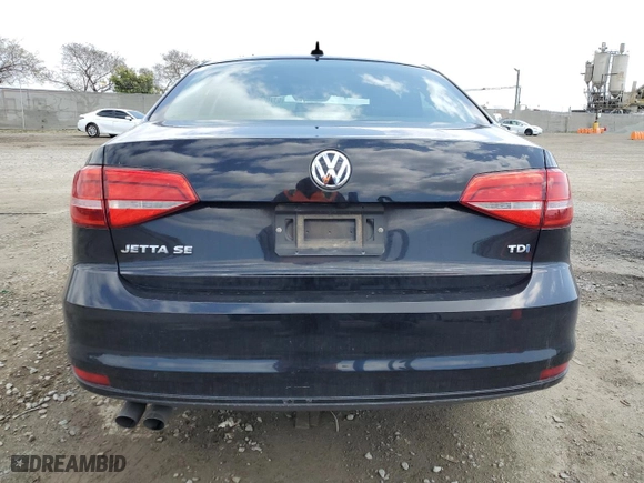 2015 Volkswagen Jetta Sedan 2.0L TDI SE w/Connectivity with VIN 3VWLA7AJ3FM262639, listed as a Copart auction lot 51706695 with 180,482 mi miles and Salvage Title. Bid and sale history available at carsss.com. Image 6.