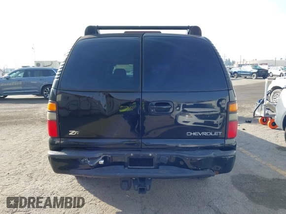 2004 Chevrolet Suburban LT z VIN 3GNFK16T44G206586, wystawiony jako IAAI lot #41480840 z przebiegiem Nie podano mil oraz . Historia ofert i sprzedaży dostępna na DreamBid. Obrazek 15.