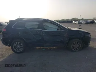 2019 Jeep Cherokee Latitude Plus с VIN 1C4PJLLB5KD300798, выставлен на аукционе IAAI как лот 42257063 с пробегом 155 039 миль миль и . История ставок и продаж доступна на DreamBid. Изображение 13.