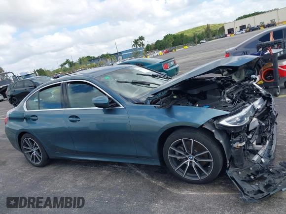 2020 BMW 3 Series 330i xDrive with VIN 3MW5R7J03L8B09157, listed as a IAAI auction lot 39168393 with 69,052 mi miles. Bid and sale history available at carsss.com. Image 12.