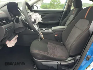 2025 Nissan Sentra SR с VIN 3N1AB8DV0SY269128, выставлен на аукционе Copart как лот 57147435 с пробегом 393 миль миль и Списание • Salvage title. История ставок и продаж доступна на DreamBid. Изображение 7.