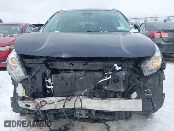 2019 Kia Niro EV EX Premium with VIN KNDCE3LG2K5019941, listed as a IAAI auction lot 41502482 with 70,088 mi miles. Bid and sale history available at carsss.com. Image 6.