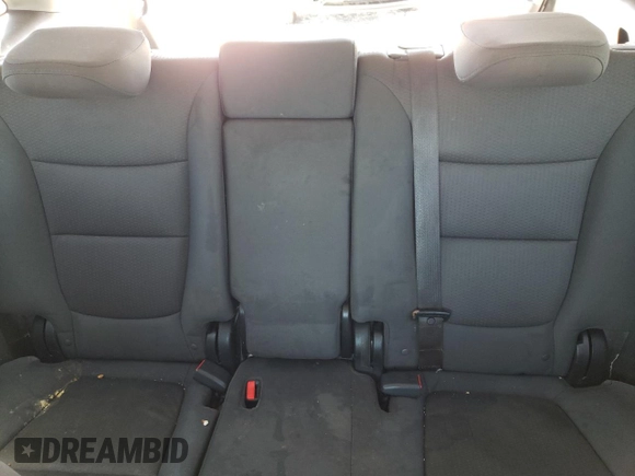 2013 Kia Sorento LX z VIN 5XYKT3A6XDG408459, wystawiony jako Copart lot #52556785 z przebiegiem 195 680 mil mil oraz Szkoda całkowita • Salvage title. Historia ofert i sprzedaży dostępna na DreamBid. Obrazek 10.