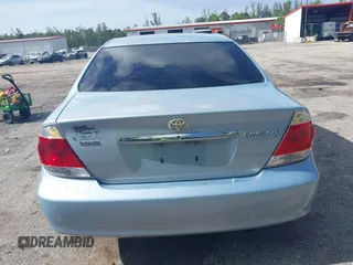 2005 Toyota Camry LE with VIN 4T1BE30KX5U589356, listed as a IAAI auction lot 42471176 with 142,153 mi miles and . Bid and sale history available at DreamBid. Image 16.