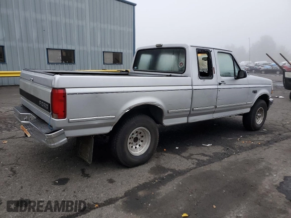 1992 Ford F-150 with VIN 1FTEX14H2NKB15766, listed as a Copart auction lot 77137644 with Not Provided miles and Salvage Title. Bid and sale history available at DreamBid. Image 3.