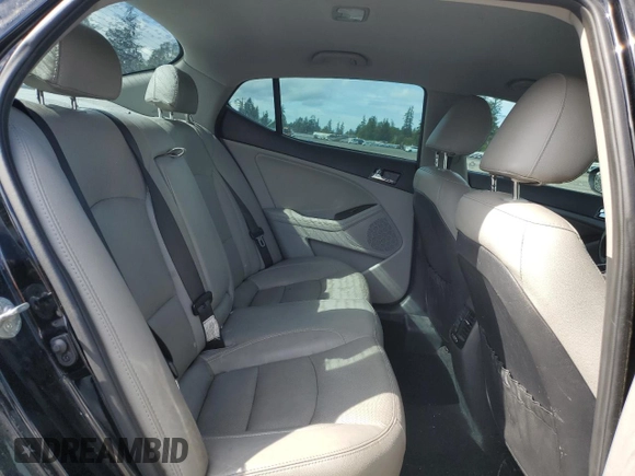 2013 Kia Optima EX z VIN 5XXGN4A78DG227184, wystawiony jako Copart lot #57710015 z przebiegiem 154 906 mil mil oraz Czysty tytuł • Clean title. Historia ofert i sprzedaży dostępna na DreamBid. Obrazek 10.