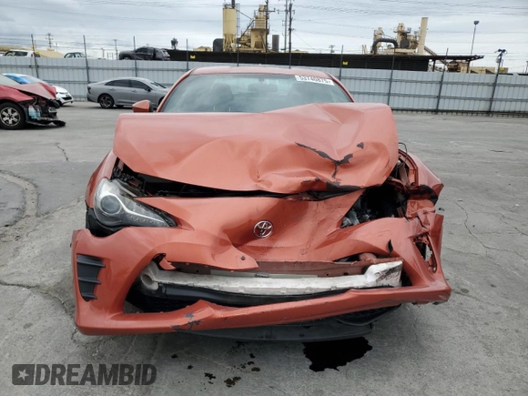 2017 Toyota 86 with VIN JF1ZNAA18H8705234, listed as a Copart auction lot 53740875 with 68,129 mi miles and Salvage Title. Bid and sale history available at carsss.com. Image 5.