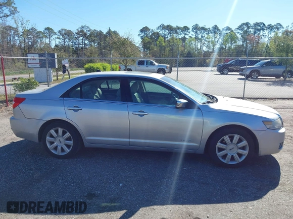 2009 Lincoln MKZ with VIN 3LNHM26T49R603563, listed as a IAAI auction lot 41822110 with 140,504 mi miles and . Bid and sale history available at DreamBid. Image 13.
