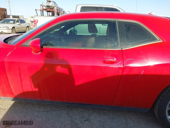 2015 Dodge Challenger SXT Plus with VIN 2C3CDZBG7FH758894, listed as a IAAI auction lot 41746046 with 141,370 mi miles. Bid and sale history available at carsss.com. Image 15.
