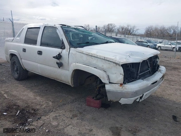 2005 Chevrolet Avalanche Z71 with VIN 3GNEK12ZX5G158843, listed as a IAAI auction lot 41776029 with 1 mi miles. Bid and sale history available at carsss.com. Image 1.