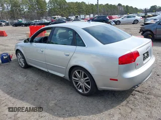 2007 Audi S4 z VIN WAUGL78E57A017022, wystawiony jako IAAI lot #41718171 z przebiegiem 130 808 mil mil oraz . Historia ofert i sprzedaży dostępna na DreamBid. Obrazek 3.