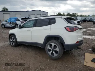 2017 Jeep Compass Latitude с VIN 3C4NJDBB3HT667670, выставлен на аукционе Copart как лот 59701245 с пробегом 118 331 миль миль и Списание • Salvage title. История ставок и продаж доступна на DreamBid. Изображение 2.