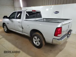2018 Ram 1500 SLT z VIN 1C6RR6GG8JS126834, wystawiony jako Copart lot #46529825 z przebiegiem 190 240 mil mil oraz Czysty tytuł • Clean title. Historia ofert i sprzedaży dostępna na DreamBid. Obrazek 2.