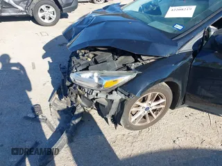 2018 Ford Focus SE with VIN 1FADP3F25JL222689, listed as a IAAI auction lot 42208219 with 127,875 mi miles and . Bid and sale history available at DreamBid. Image 6.
