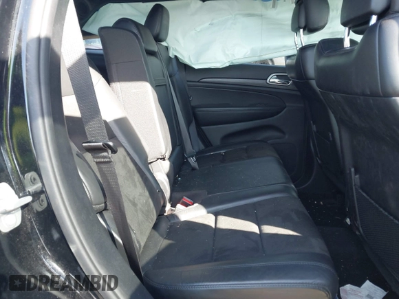 2019 Jeep Grand Cherokee Laredo E with VIN 1C4RJFAG6KC661777, listed as a IAAI auction lot 41762646 with 103,547 mi miles. Bid and sale history available at carsss.com. Image 8.
